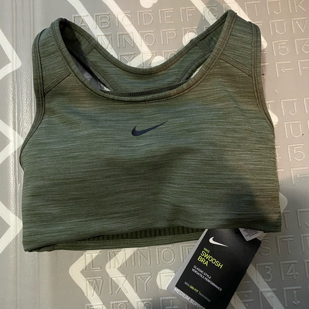 Women's Pro Swoosh MediumSupport Padded Sports Bra